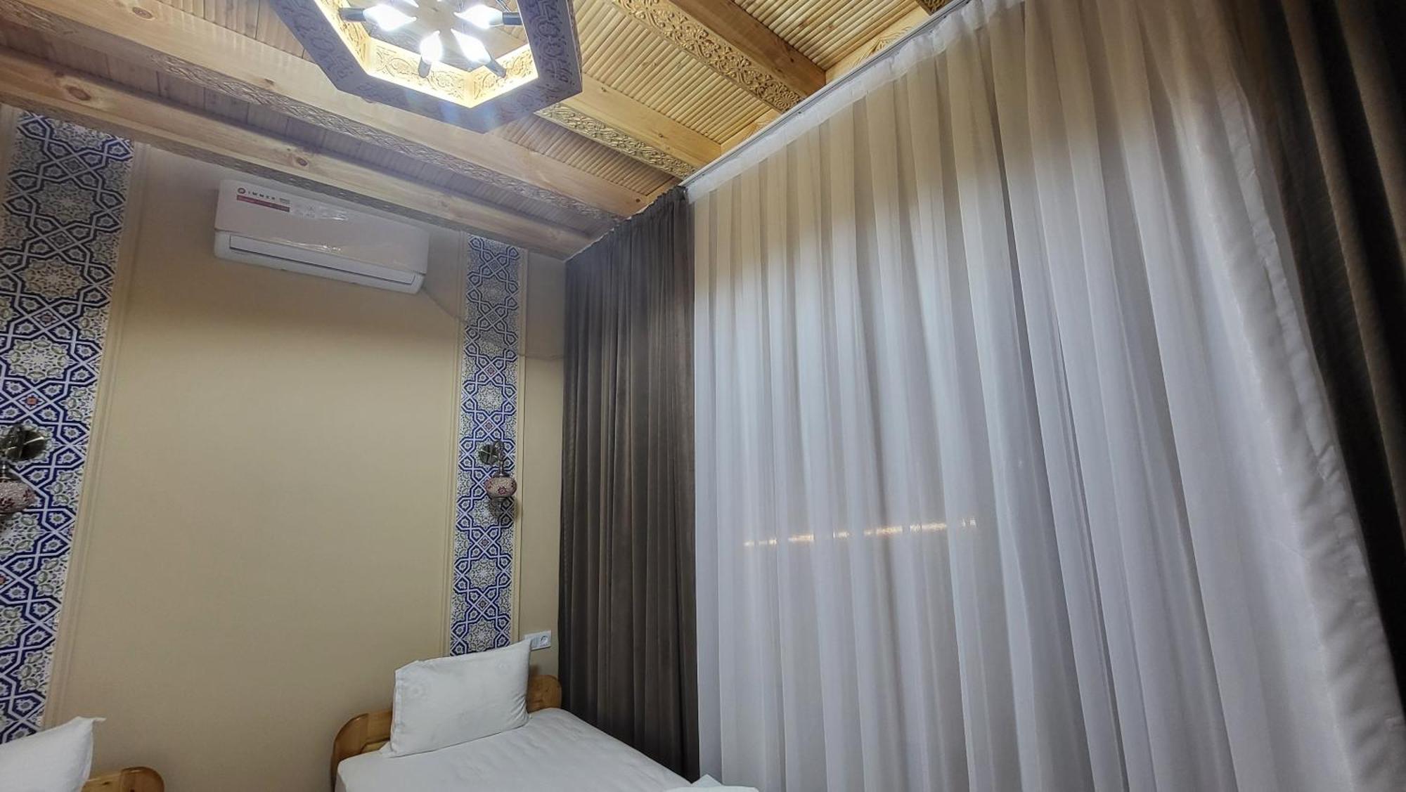 Ulli Oy Boutique Hotel & Terrace Khiva Esterno foto